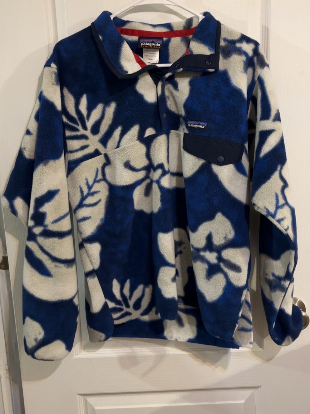Patagonia Synchilla blue Hawaiian fleece jacket size Small